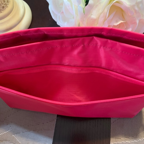 Insert - Picture 4 of 4